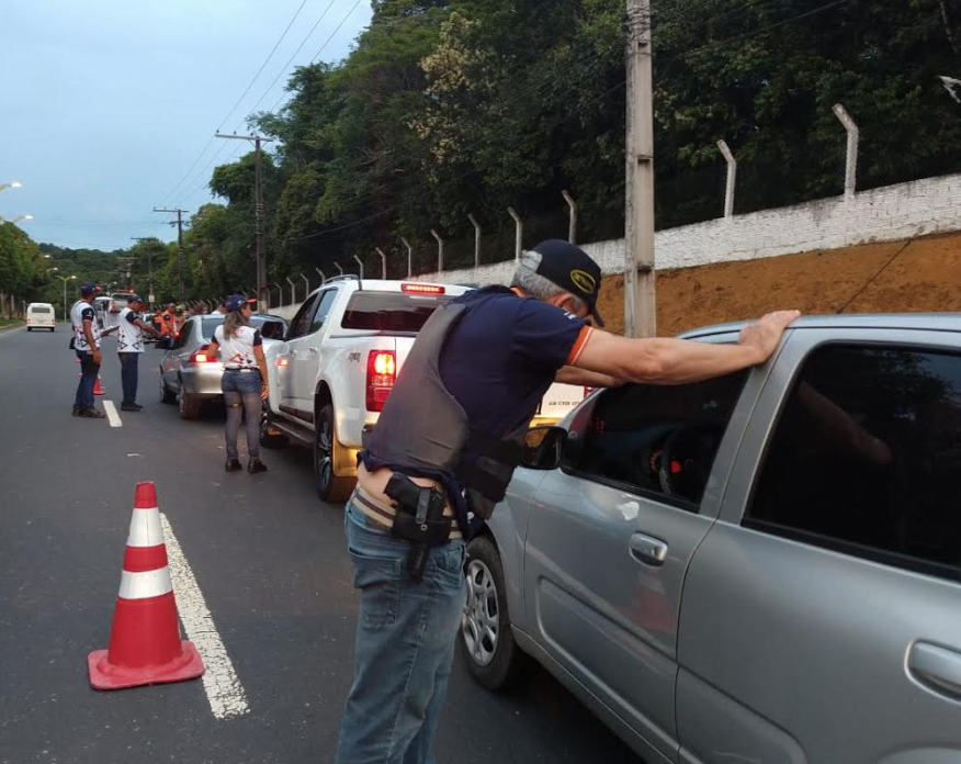 500 motoristas são multados durante fiscalização da Lei Seca em Manaus