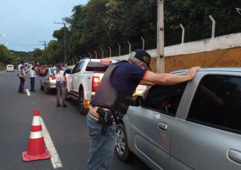 500 motoristas são multados durante fiscalização da Lei Seca em Manaus