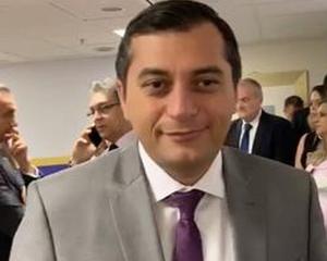 Wilson Lima  apresenta fatura atrasada e contribuinte estranha