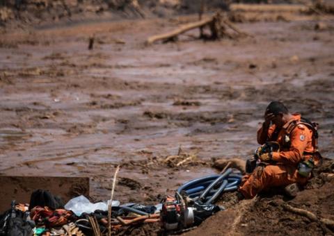 Dois engenheiros suspeitos de fraudes em Brumadinho são presos