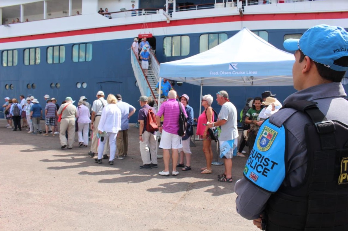 Média de satisfação dos turistas no Amazonas é de 77,38%