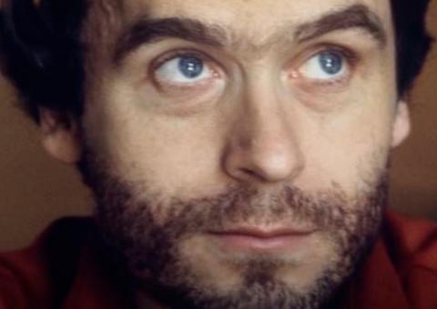 Netflix pede para usuários pararem de romantizar serial killer que matou e estuprou 30 mulheres