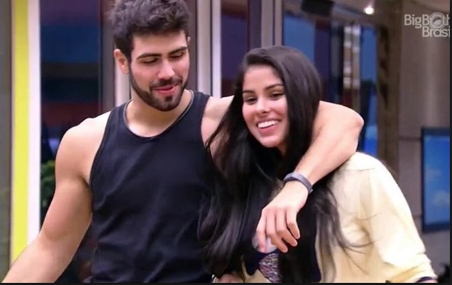 Após affair no BBB 16, Juliano Laham começa a seguir Munik após boatos de separação