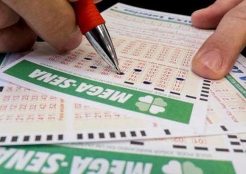 Mega-Sena acumula e prêmio pode chegar a R$ 25 milhões