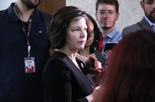 Raquel Dodge pede à PF 'prioridade' nos casos Jean Wyllys e Brumadinho