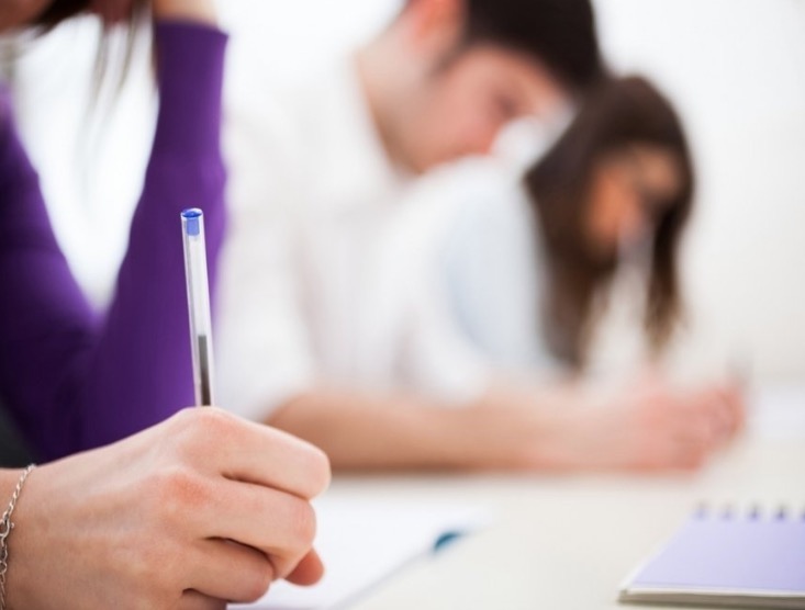 Com salário de até R$ 6,4 mil, prefeitura lança processo seletivo no Amazonas