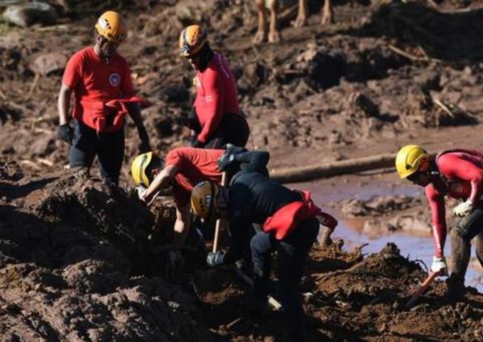 Sobe para 110 número de mortos em Brumadinho; 71 foram identificados