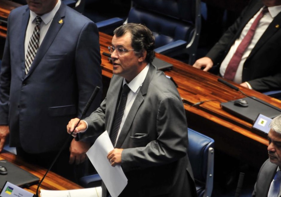 Eduardo Braga assume segundo mandato no Senado Federal 