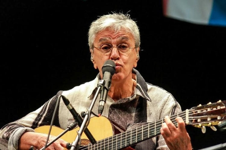 Caetano Veloso e Silas Malafaia trocam farpas por Brumadinho na internet