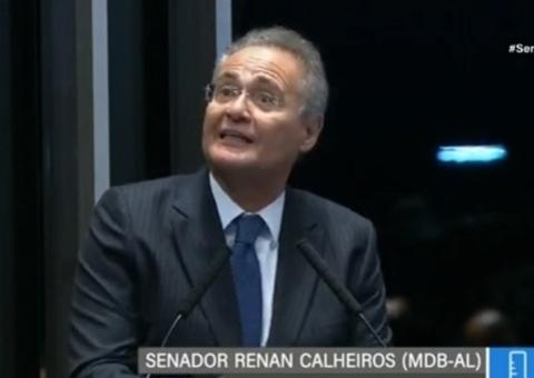 Renan Calheiros retira candidatura para a presidência do Senado
