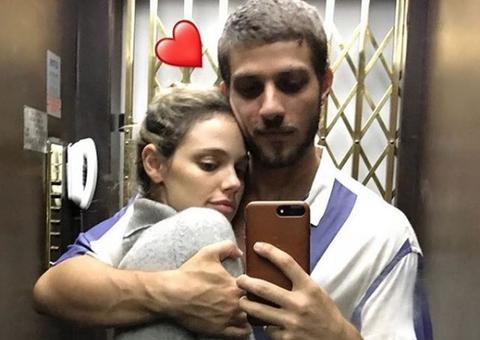 Veja primeiras fotos e vídeo do casamento de Chay Suede e Laura Neiva