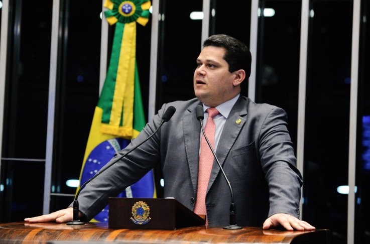 Davi Alcolumbre é eleito presidente do Senado Federal 