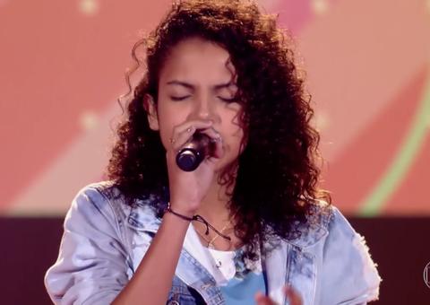 Cantora manauara solta a voz no The Voice Kids e é aprovada; assista