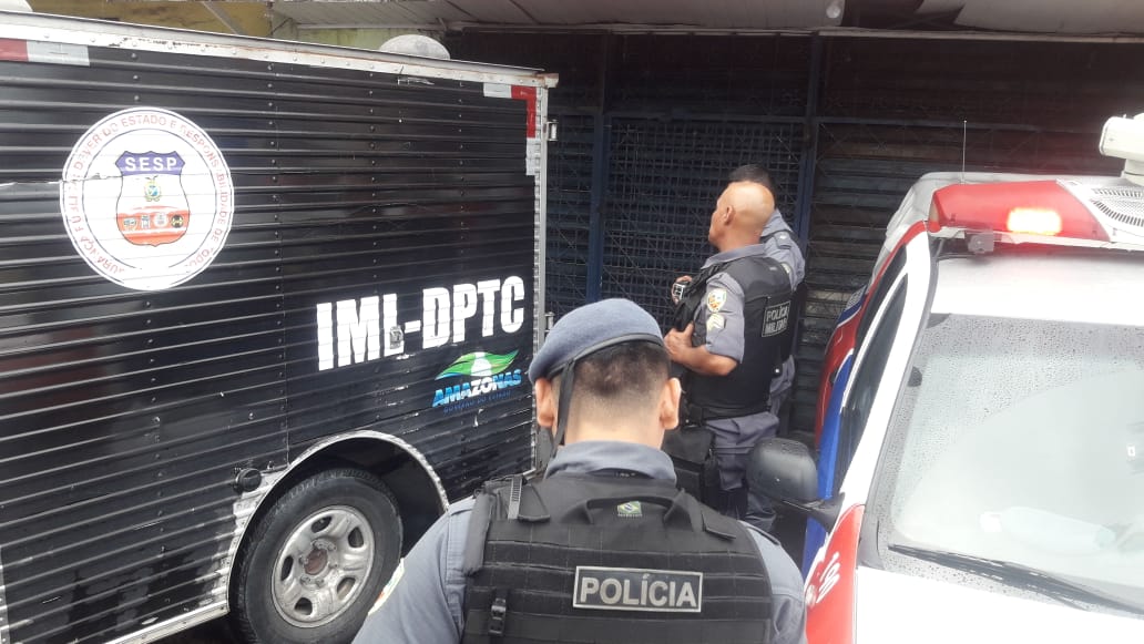 Suspeito de tentar furtar mercadinho morre eletrocutado em suposta armadilha