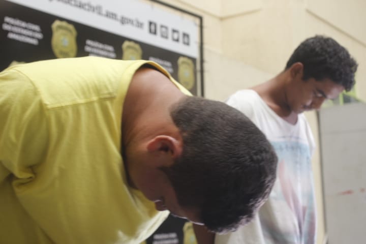 Irmãos suspeitos de matar padrasto na frente da família são presos em Manaus