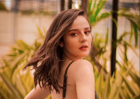 Cartas para Gonzaguinha estreia no RJ com a amazonense Marcella Bártholo