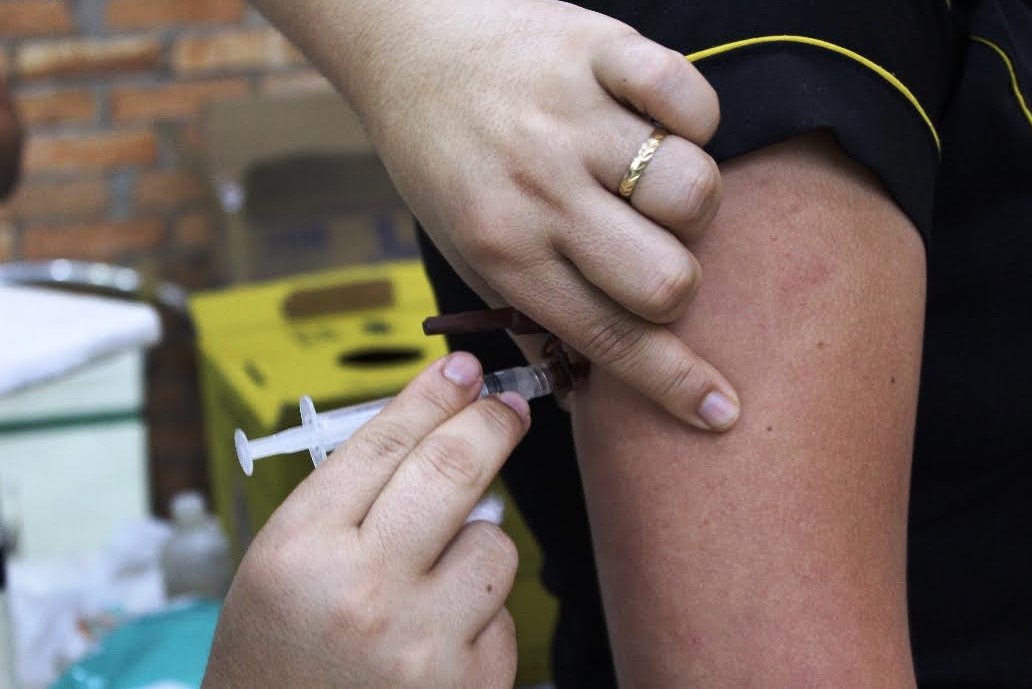 Testes de HIV e vacinas serão ofertadas durante ação em shopping de Manaus