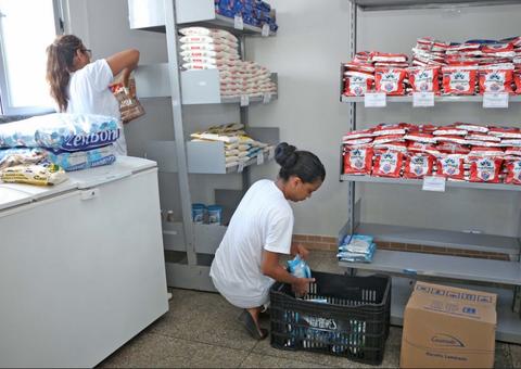 Unidades da rede municipal de ensino recebem distribuição da merenda escolar 