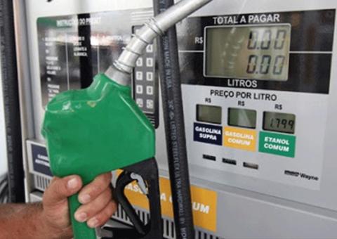 Petrobras anuncia aumento de 1,57% no preço da gasolina