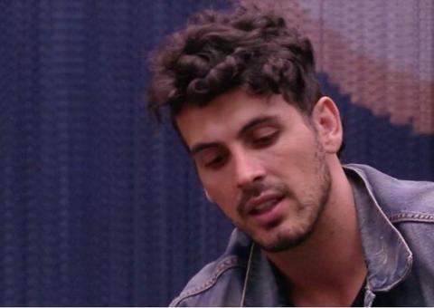 Maycon sobre eliminação de Hana: ‘Vê pelo nosso presidente, o Brasil tá muito família’