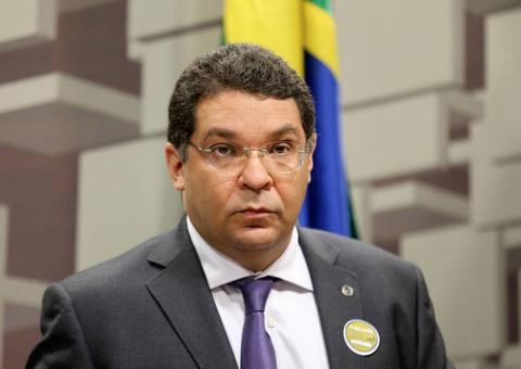 'Se aposentar com 50 anos no século 21 não faz o menor sentido', diz secretário do Tesouro