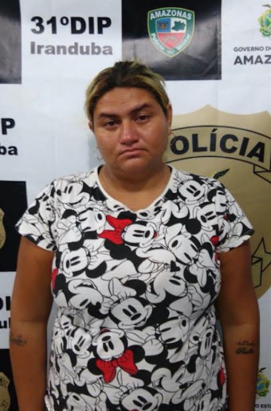 Mulher é presa suspeita de traficar drogas no Amazonas