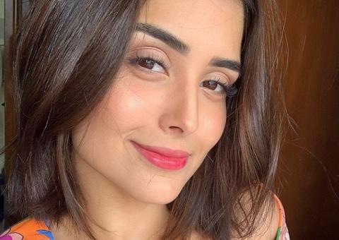 Letícia Almeida radicaliza total em corte de cabelo e deixa seguidores incrédulos