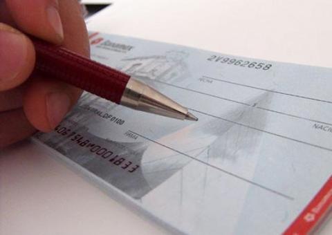 Em Manaus, supermercado vai indenizar cliente que teve cheque roubado usado em compra de R$ 30 mil