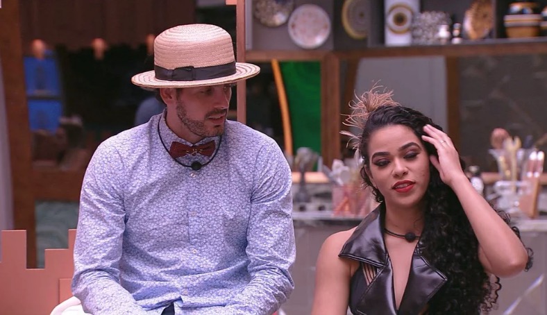 BBB 19: Elana diz que deseja Maycon, mas brother pensa em reconquistar Isabella