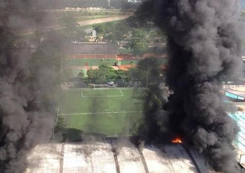 Incêndio no centro de treinamento do Flamengo deixa dez mortos