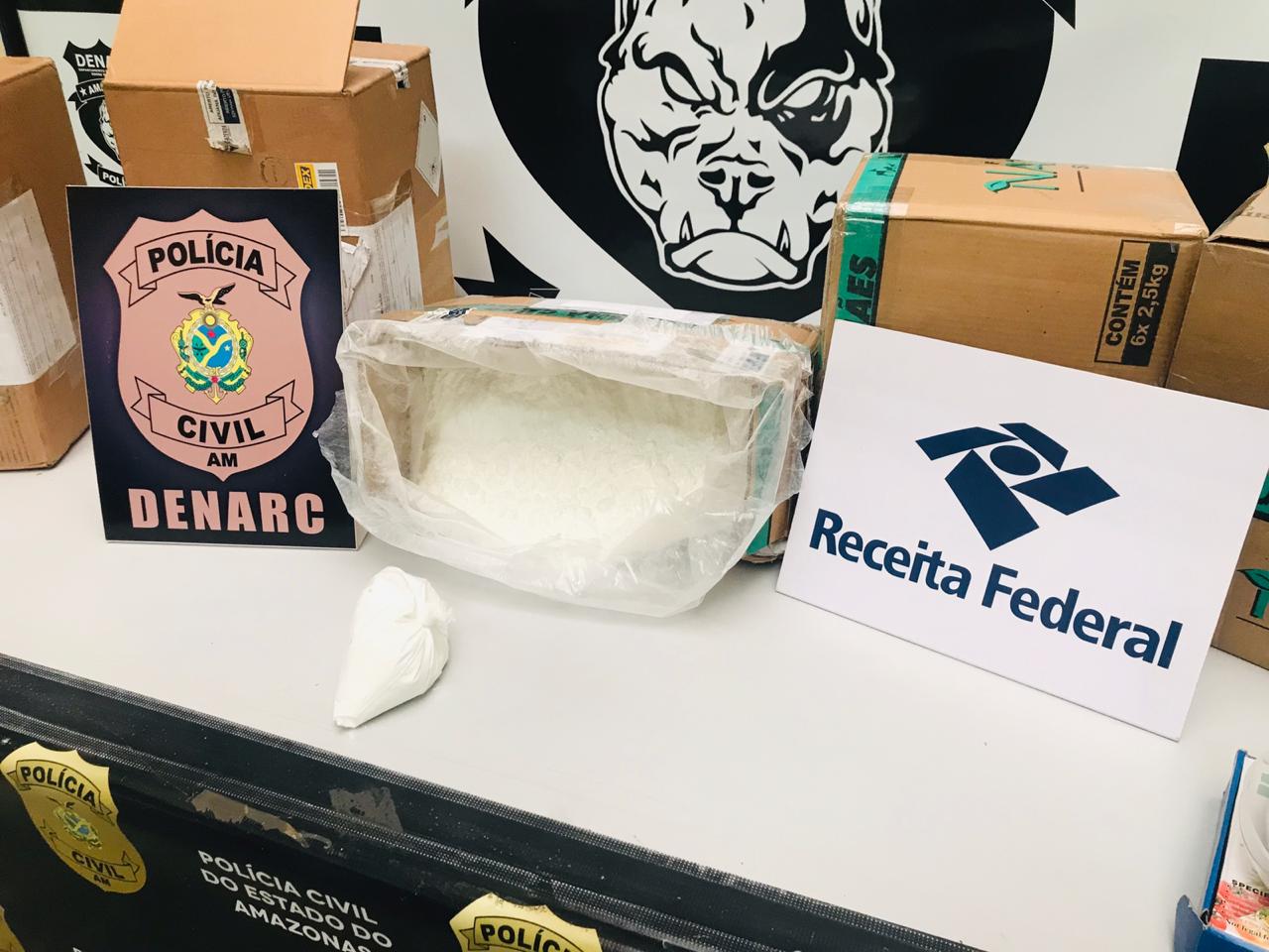 Em Manaus, Receita intercepta encomendas dos Correios com 120 kg de substância usada em drogas