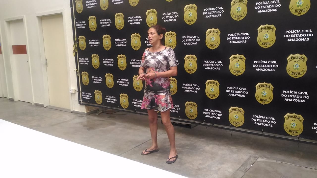 Mulher é presa suspeita armar emboscada e roubar vários advogados em Manaus