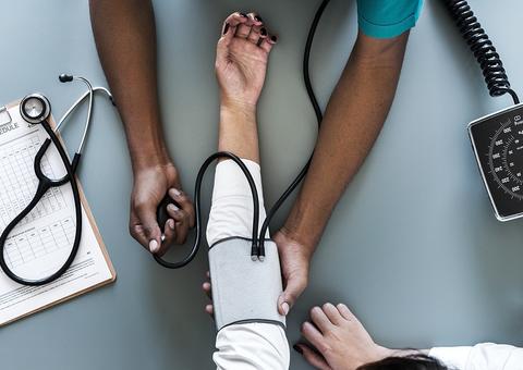 Saúde da mulher: saiba quais exames fazer de acordo com a sua idade 