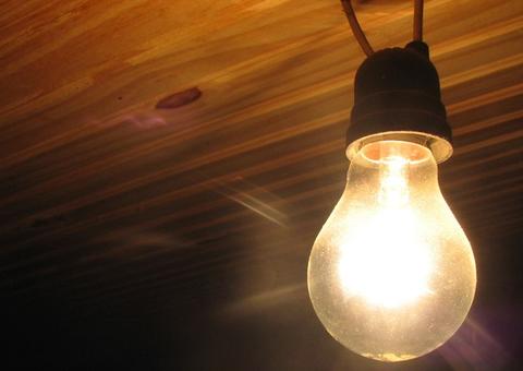 Consumo de energia elétrica deve crescer 7% em fevereiro