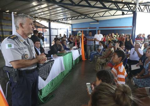 MEC quer ampliar criação de escolas cívico-militares no país