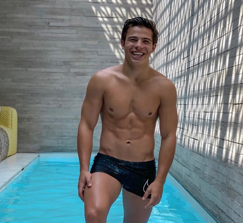 Ex de Larissa Manoela, Thomaz Costa diz que só fará sexo após casamento