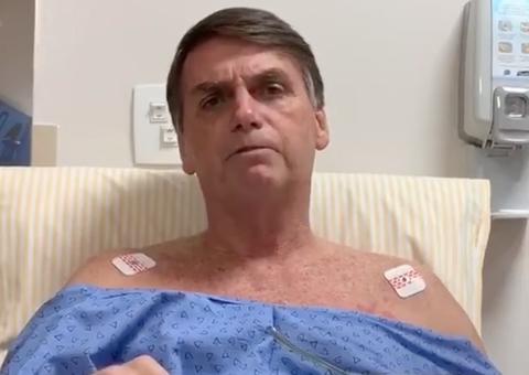 Bolsonaro acorda bem e ingere creme de frutas e chá nesta manhã