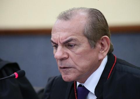 Justiça determina suspensão de greve de professores em Itacoatiara 