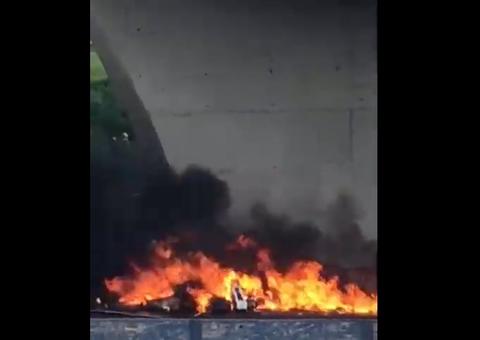 Vídeos mostram helicóptero em chamas após acidente com Ricardo Boechat