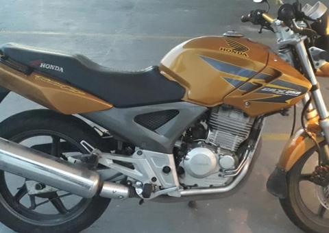 Trabalhador tem moto furtada ao visitar esposa em maternidade de Manaus