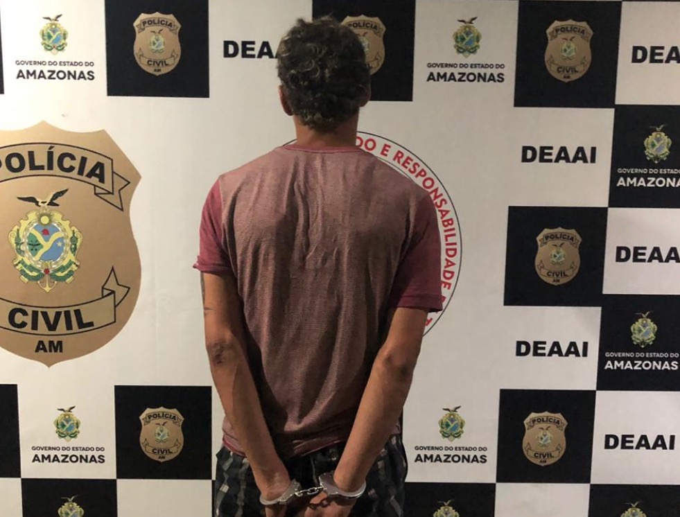 Adolescente é apreendido por roubo após moto falhar durante fuga em Manaus