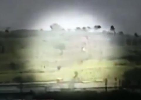 Vídeo mostra momento da queda do helicóptero que levava Boechat