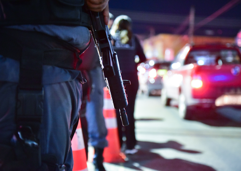 Polícia prende três pessoas e apreende um adolescente durante noite e madrugada em Manaus 