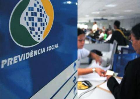 Bolsonaro analisa reforma da Previdência ainda esta semana