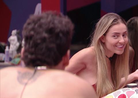 BBB19: Paula diz que deveria estar de casal com Alan após revelar que pretende dar em cima de brother