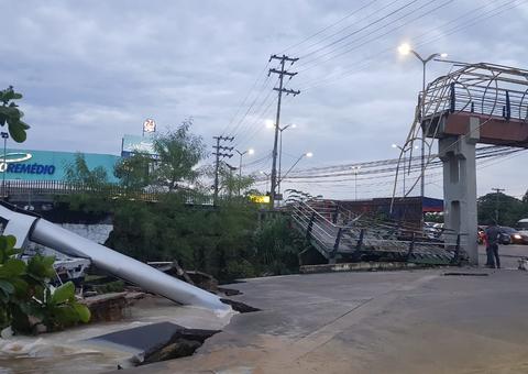 Prefeito determina demolição total de passarela que desabou em Manaus