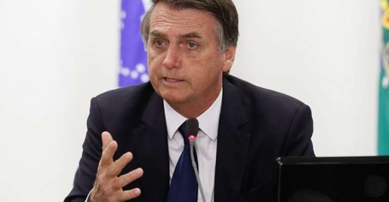 Bolsonaro diz que hoje “bate o martelo” sobre reforma da Previdência