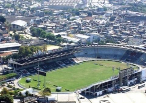 Após vistoria, Vasco tem CT interditado e transfere treino para São Januário