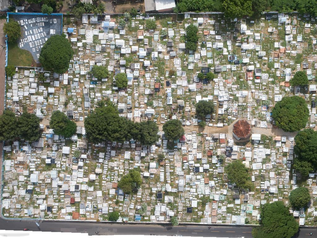 Prefeitura de Parintins recadastra concessões de sepulturas no Cemitério São José