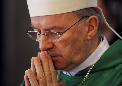 Representante do Vaticano na França é investigado por assédio, diz jornal